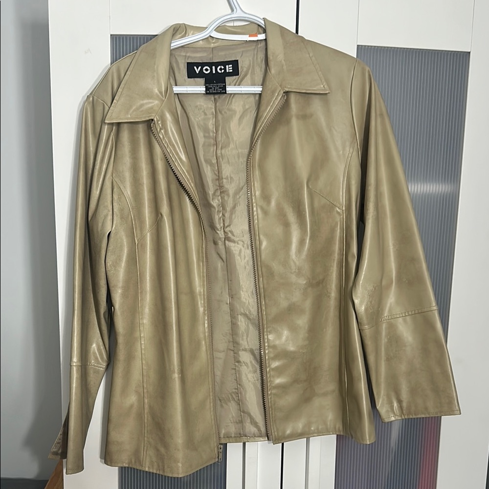 Leather jacket